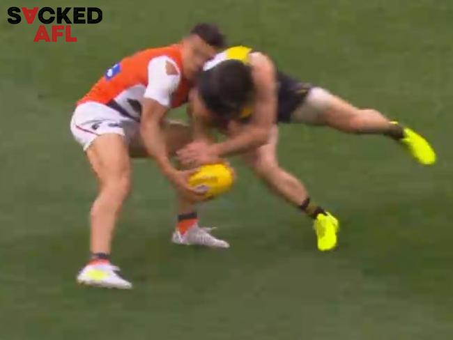 Trent Cotchin Dylan Shiel 2017