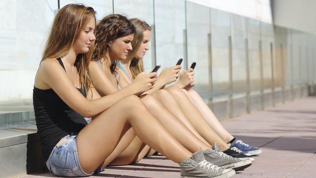 Schools are now teaching primary and high school aged kids about sexting. (Pic: supplied.)