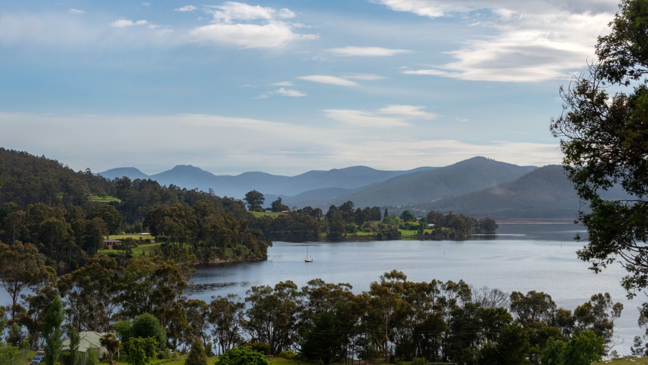 Huon Valley Tasmania Best Places To Eat Stay And Play The Chronicle