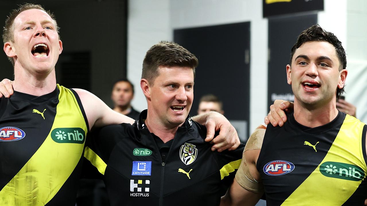 Andrew McQualter took the reins from Damien Hardwick in 2023. (Photo by Mark Kolbe/Getty Images)