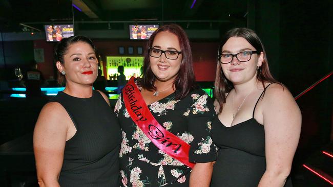 L-R Sarah Greenwood, Tiffani Trembath and Angelique Johnson at Zodiac Nightclub.