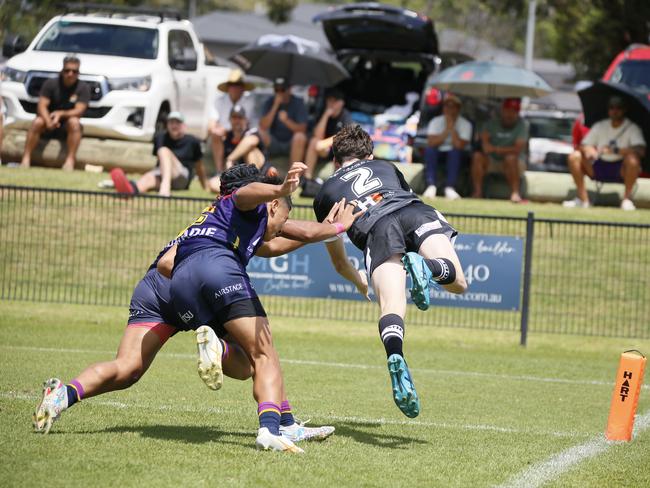 Thomas Goodfield touches down in the corner. Picture: Warren Gannon Photography.