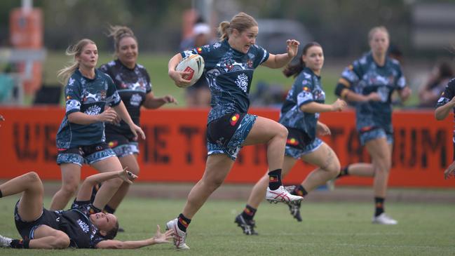 Shae Muhleisen on the run for the Territory All Stars at the 2023 Deadly Cup Carnival women’s match. Picture: Pema Tamang Pakhrin