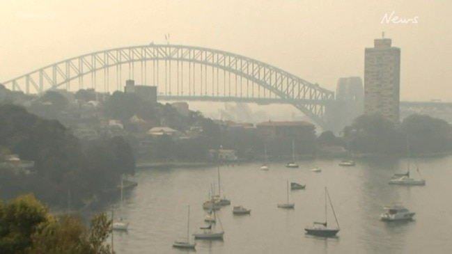 Sydney cloaked in 'hazardous' smoke as bushfires rage