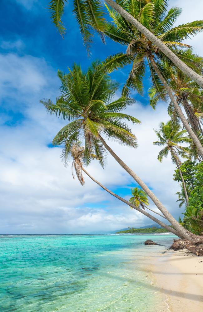 Bora Bora vs Moorea: What I learnt on a Tahiti cruise | escape.com.au