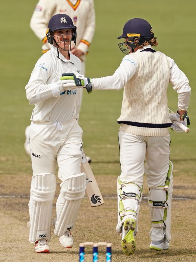 Nic Maddinson (L) with Will Pucovski. Picture: AAP/Scott Barbour