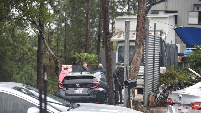 Police at an Ilkley Rd property on July 20, 2022. Picture: Sam Turner