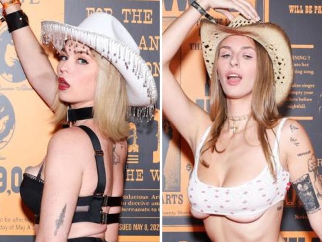 Bum-baring trend at porn awards