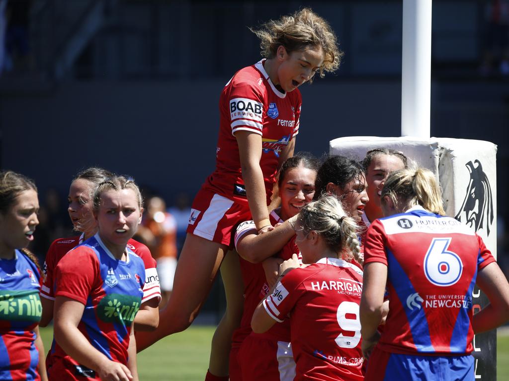 Illawarra celebrates a try. Picture Warren Gannon Photography