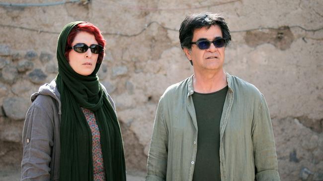 Behnaz Jafari and Jafar Panahi in 3 Faces 