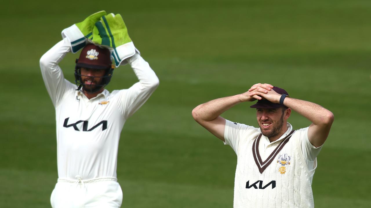 Jamie Overton and Ben Foakes of Surrey. Photo by Ben Hoskins/Getty Images for Surrey CCC