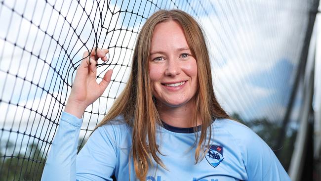 WEEKEND TELEGRAPHS SPECIAL. MARCH 8, 2024. PLEASE CONTACT WEEKEND PIC EDITOR JEFF DARMANIN BEFORE PUBLISHING.Pictured at Cricket NSW today is Lauren Cheatle, NSW and Australian Cricketer who has recently gone through her second episode of skin cancer. Picture: Tim Hunter.