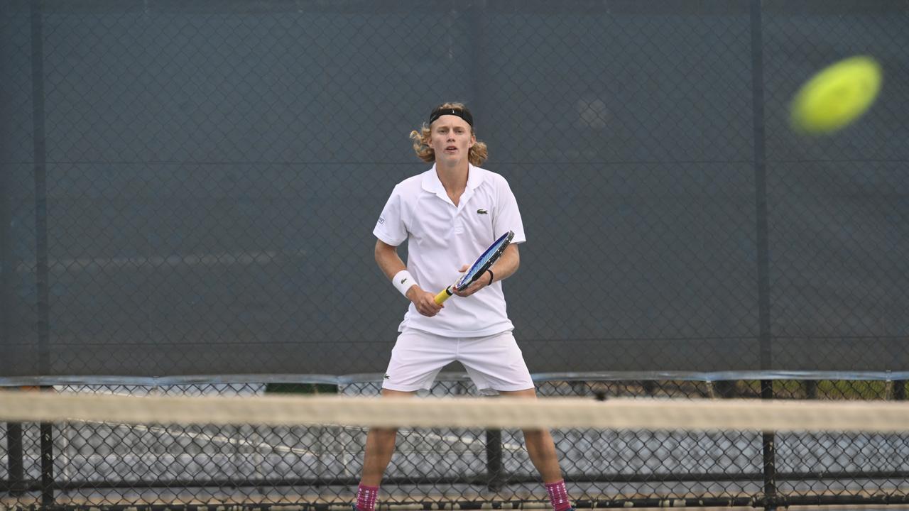 Australian teenager Dane Sweeny exited the men's draw after upsetting the tournament top seed in round one.