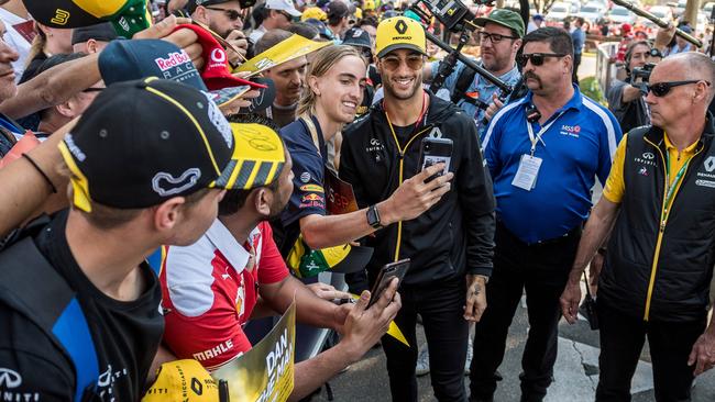 Daniel Ricciardo is greeted by fans at Albert Park at the 2019 Grand Prix. Picture: Jake Nowakowski