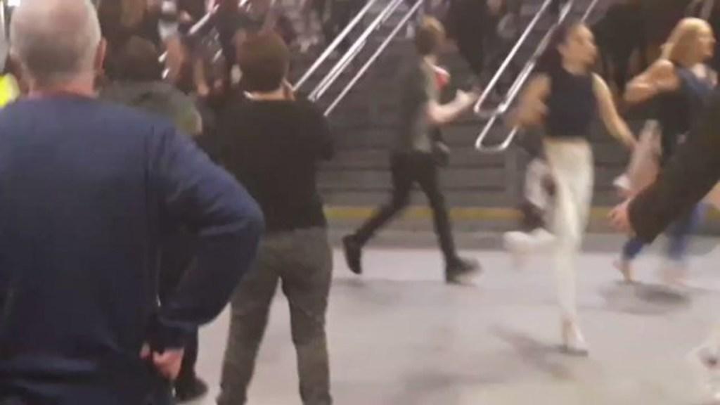 Crowd flees Victoria Station after Manchester Arena blast