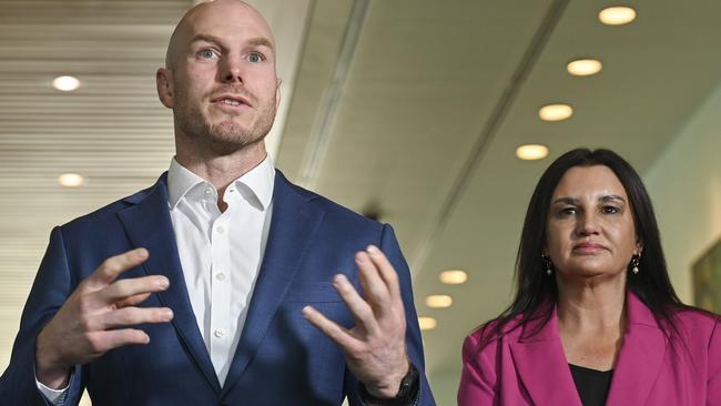 Senator David Pocock and Senator Jacqui Lambie hold a press conference at Parliament House in Canberra. Picture: Martin Ollman/NCA NewsWire