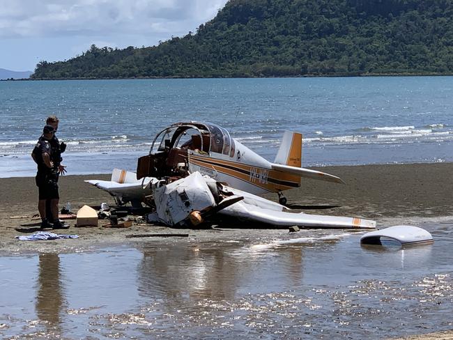 Fatal plane crash at Ball Bay, north of Mackay, on Christmas Eve 2021. Photo: Janessa Ekert