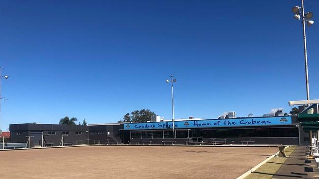 A photo of the bowling club.