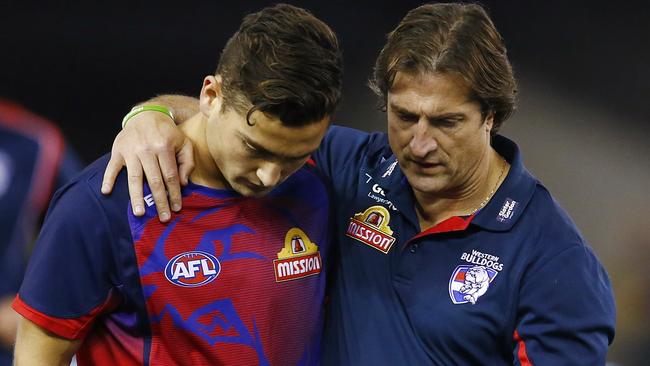 Luke Beveridge has a word with Luke Dahlhaus. Picture: Michael Klein