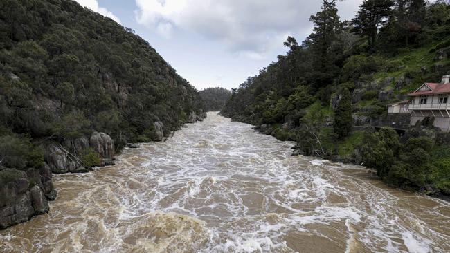 View from Kings Bridge looking up the Cataract Gorge in Launceston. Sunday October 16th 2022. Picture: Grant Viney