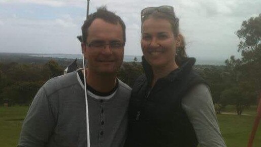 The couple post a happy snap while playing golf.