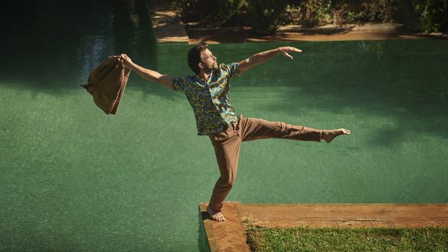 Dancing on the edge of the pool