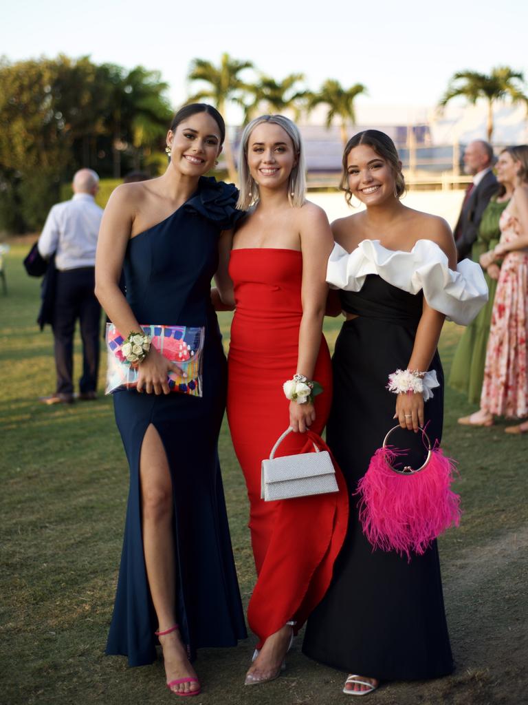 2023 Rockhampton Grammar School Students Dress Up For Formal 