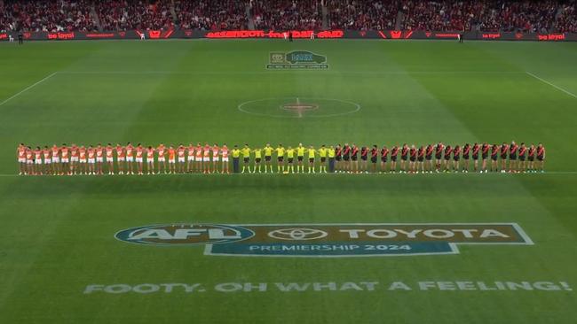 Players from both teams pay respects to Cameron McCarthy. Photo: Fox Sports