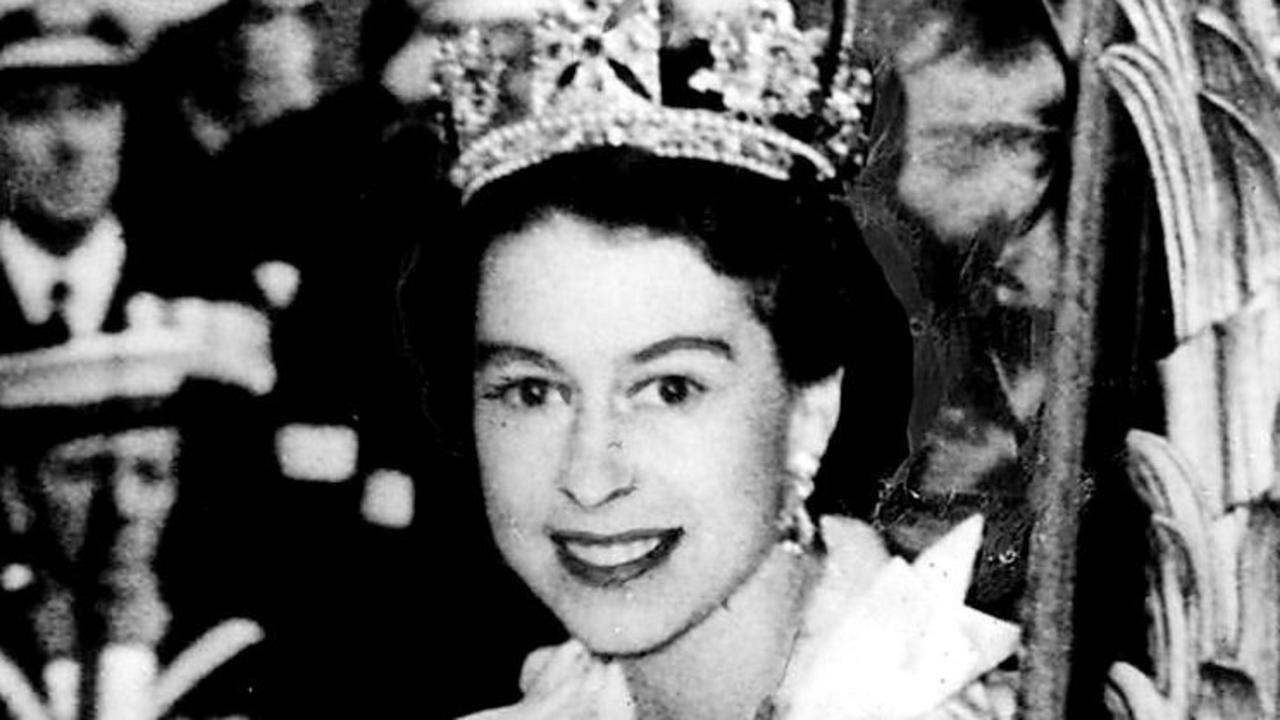 queen-s-life-in-pictures-the-coronation-daily-telegraph