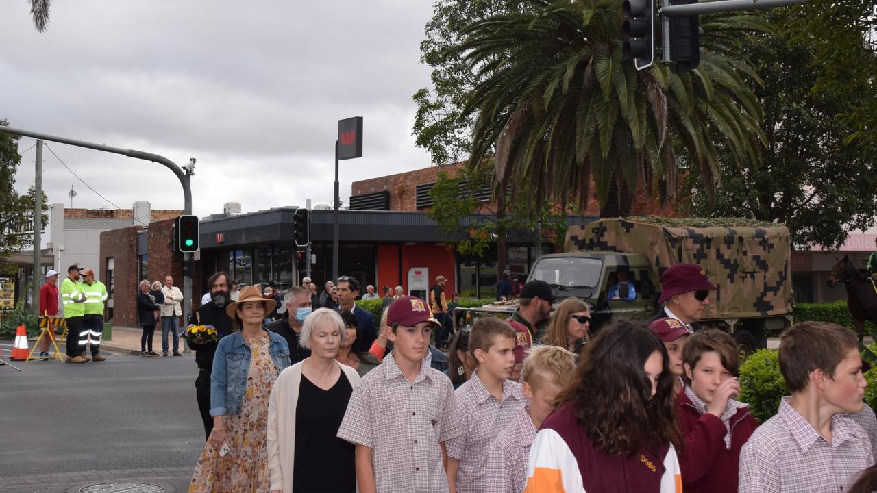 Dalby and surrounds come together for a touching tribute on Anzac Day 2022 Picture: Emily Devon