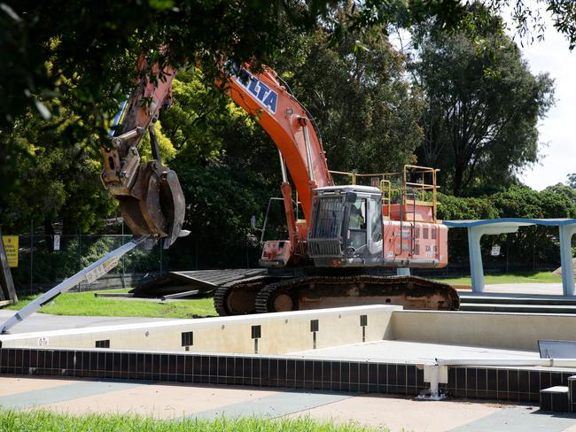 Demolition of Parramatta pool started in April 2017, to make way for the expanded Western Sydney Stadium