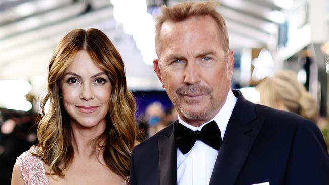 SANTA MONICA, CALIFORNIA - FEBRUARY 27: Christine Baumgartner and Kevin Costner attend the 28th Screen Actors Guild Awards at Barker Hangar on February 27, 2022 in Santa Monica, California. 1184596 (Photo by Dimitrios Kambouris/Getty Images for WarnerMedia)