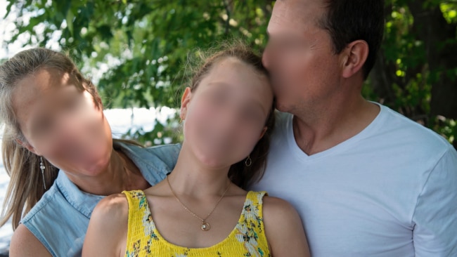 Husband and wife have a pact to split when kid turns 16