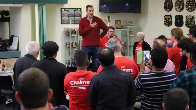 Jim Chalmers addresses the party faithful and volunteers at Logan Brothers Leagues Club.