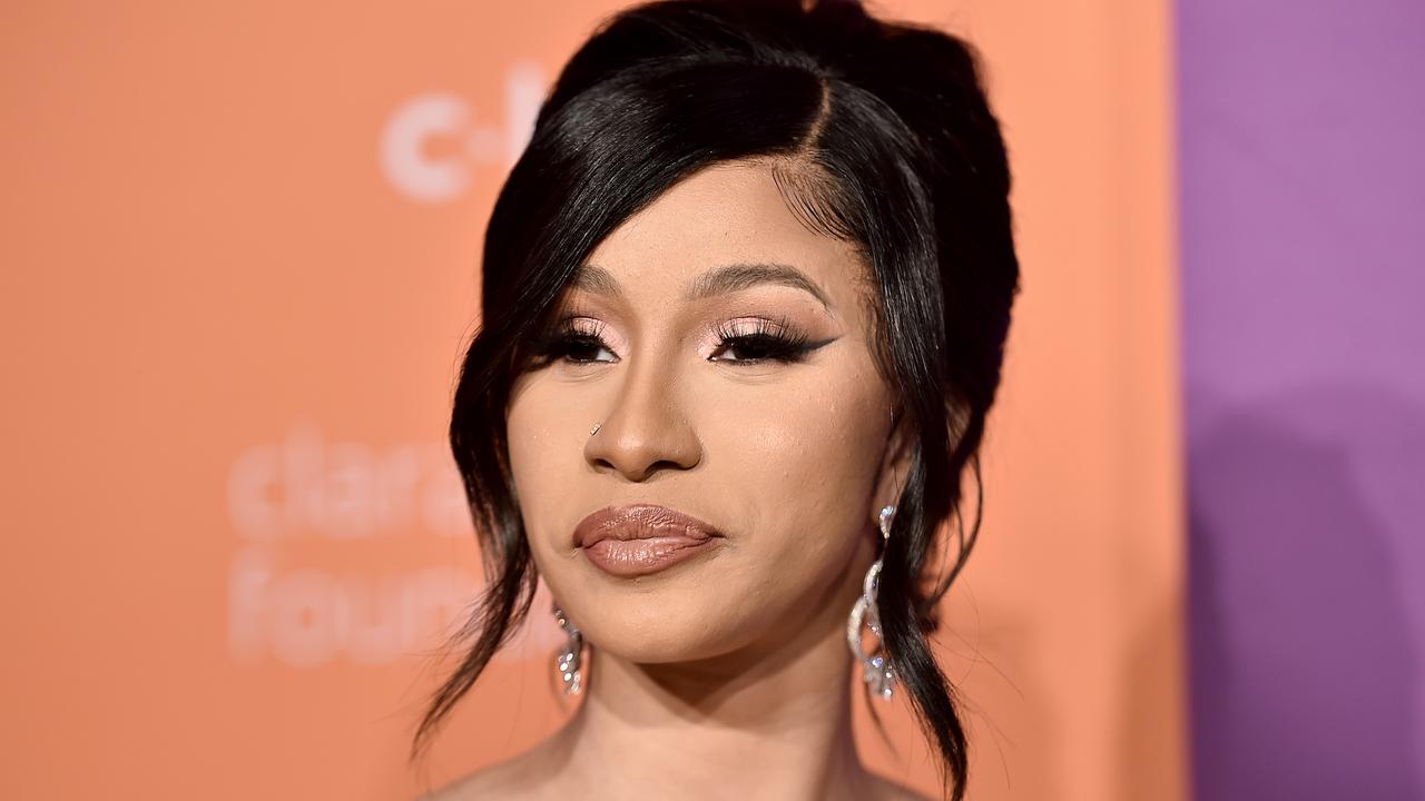 Cardi B Feuds With Conservative Commentator Candace Owens The Courier 4878