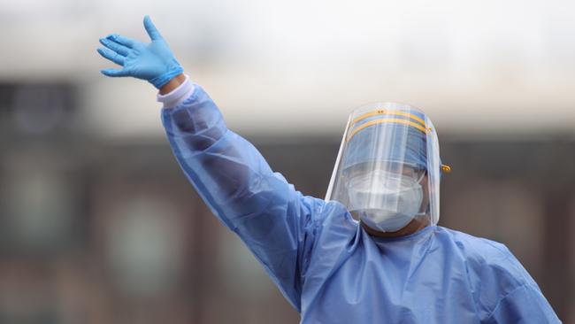 A top American doctor claims that masks could be better protection against the spread of coronavirus than a vaccine. Picture: Getty Images