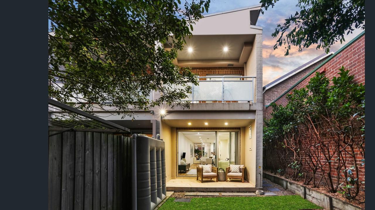 The PM is still trying to sell his Dulwich Hill townhouse.