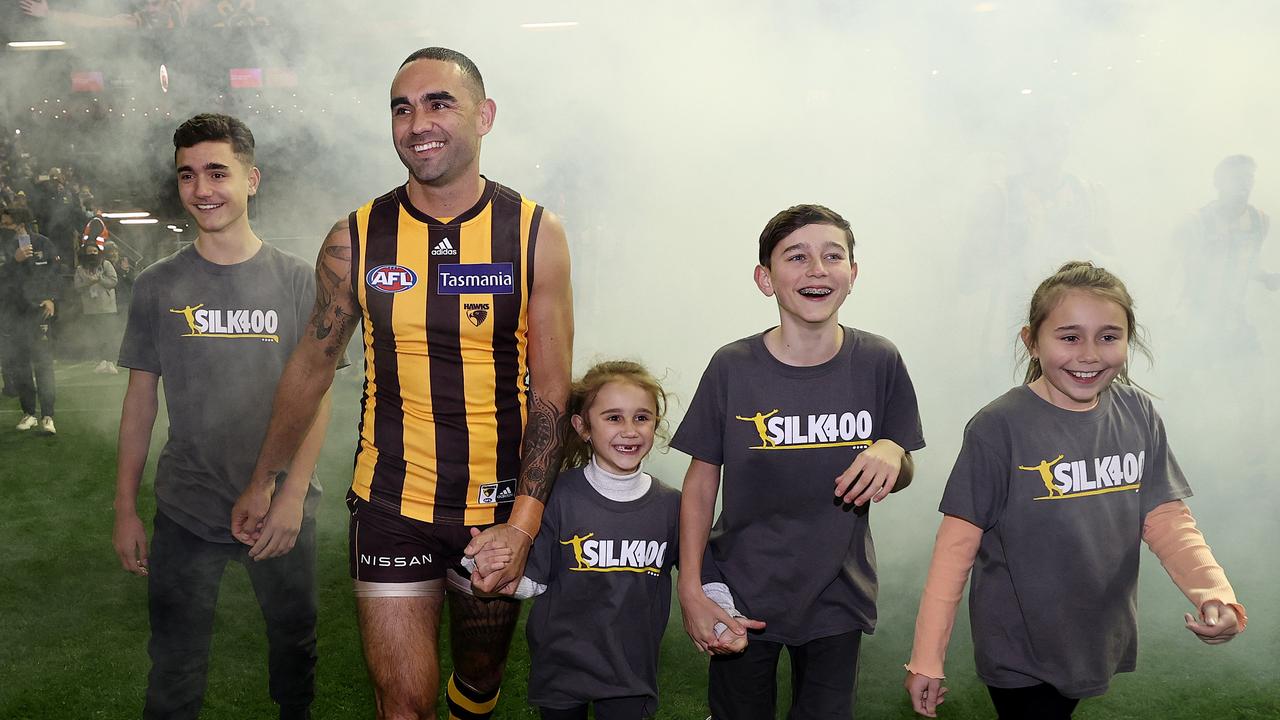 Shaun Burgoyne walks on to the ground Ky, Nixie, Percy, and Leni. Picture: Michael Klein