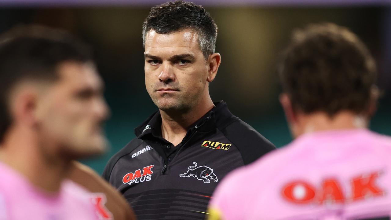 Cameron Ciraldo could convince Matt Burton to stay — if he takes up the vacant coaching role at the Bulldogs. Picture: Getty Images