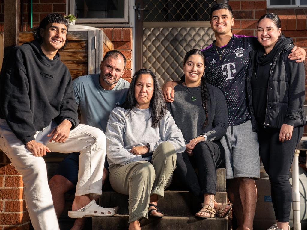 Panthers brothers Jesse and Casey McLean with their dad Willie, Mum Shannon and sisters Taya and Toni at their home in Quakers Hill. Photo: Tom Parrish