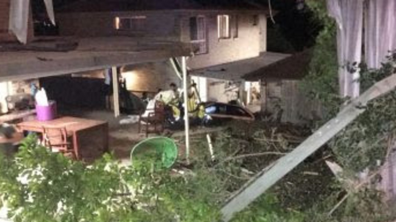 Sumner car crash Car slams into homes during drunken drag race The