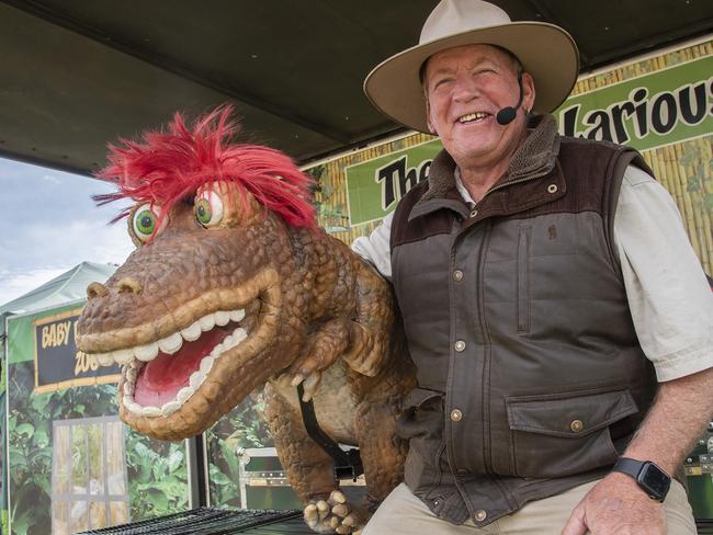 Ozzy the Oz Raptor &amp; Ranger Jim from Dinkum Dinosaurs getting ready to perform at the 2024 Swan Hill Show Picture: Noel Fisher