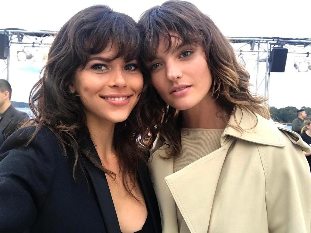 Georgia Fowler and Montana Cox ... "2 Girls 1 Haircut" Picture: @montanacox1/Instagram