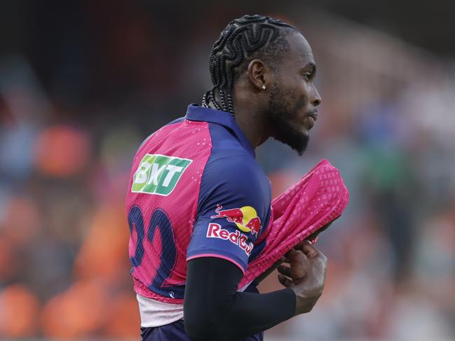 HYDERABAD, INDIA - MARCH 23: Jofra Archer of Rajasthan Royals during the 2025 IPL match between Sunrisers Hyderabad and Rajasthan Royals on March 23, 2025, in Hyderabad, India. (Photo by Pankaj Nangia/Getty Images)