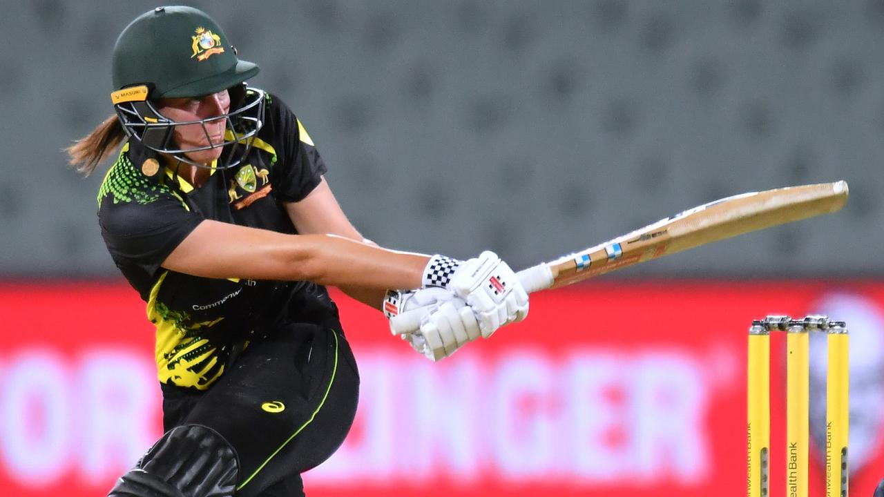 ADELAIDE, AUSTRALIA - JANUARY 20: Tahlia McGrath of Australia bats during the First T20 International Match in the Ashes Series between Australia and England at Adelaide Oval on January 20, 2022 in Adelaide, Australia. (Photo by Mark Brake/Getty Images)