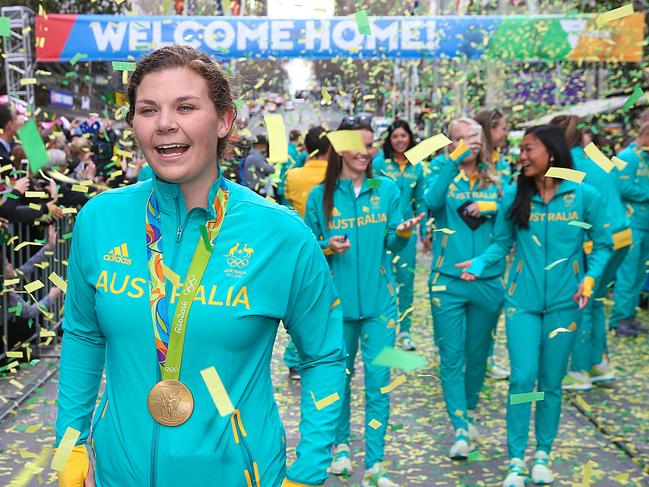 Olympic parade homecoming in Bourke St. mall Melbourne.Womens shooting gold medallist Catherine Skinner.Picture:Ian Currie