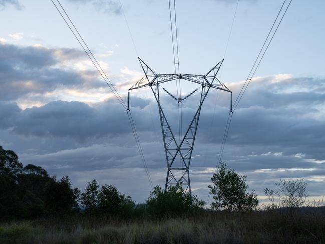 How controversial $14.2bn pumped hydro could bring faster internet