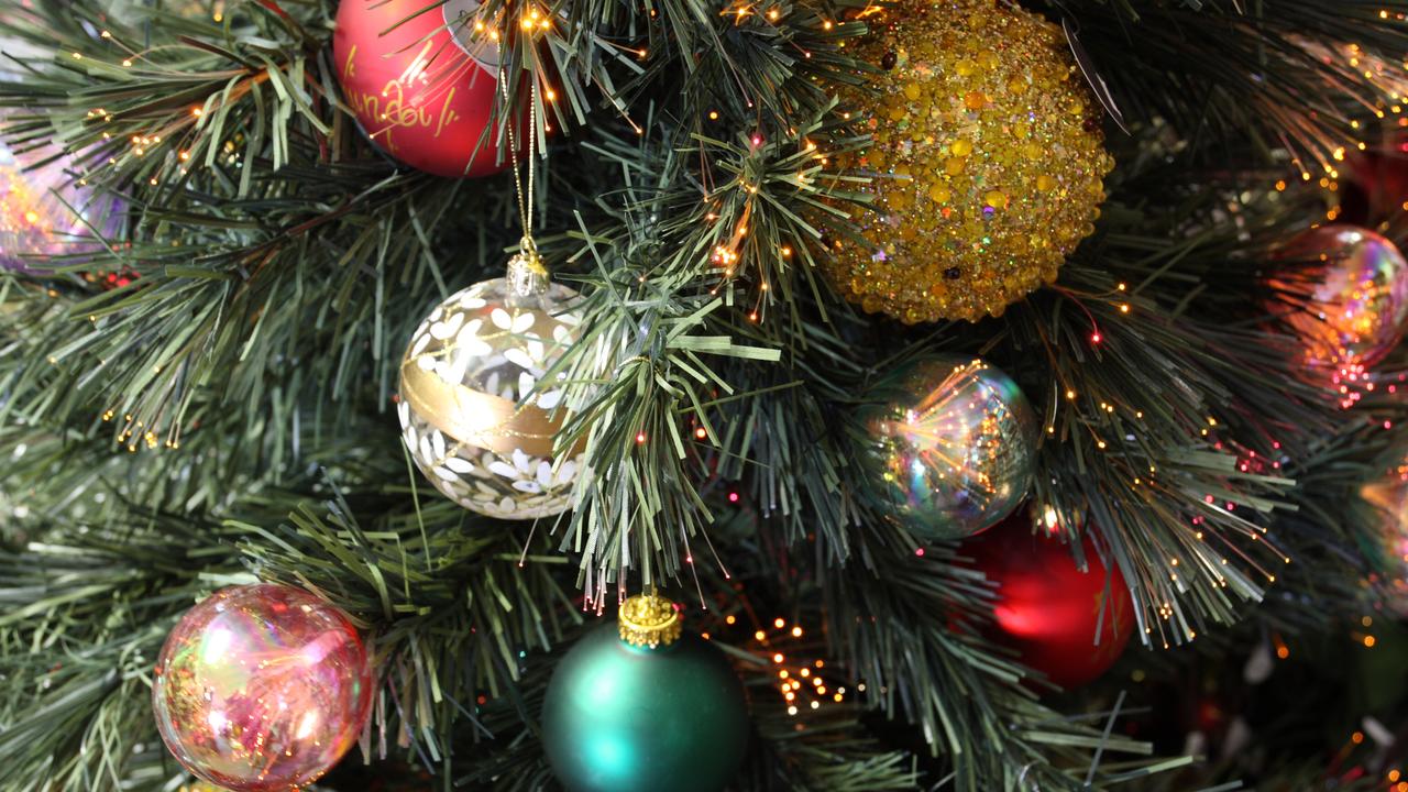 Christmas trees can spark allergic and asthma attacks, experts warn ...