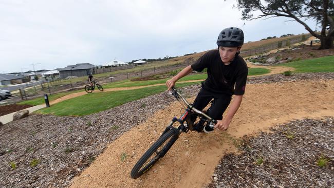 Tommy Pocock rounds a bend at Shoalhaven Park. Picture: David Smith