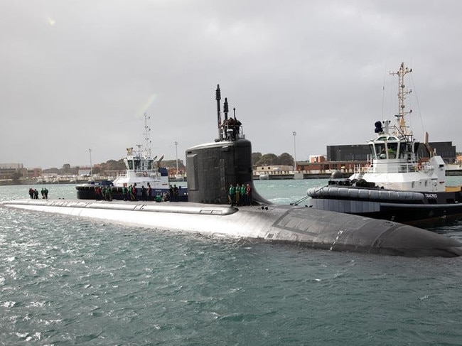 The Virginia-class fast-attack submarine USS Hawaii (SSN 776) prepares to moor at HMAS Stirling in Western Australia. Picture: US Navy Photo, Petty Officer 1st Class Victoria Mejicanos